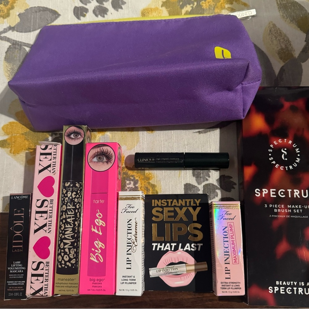 Makeup lot